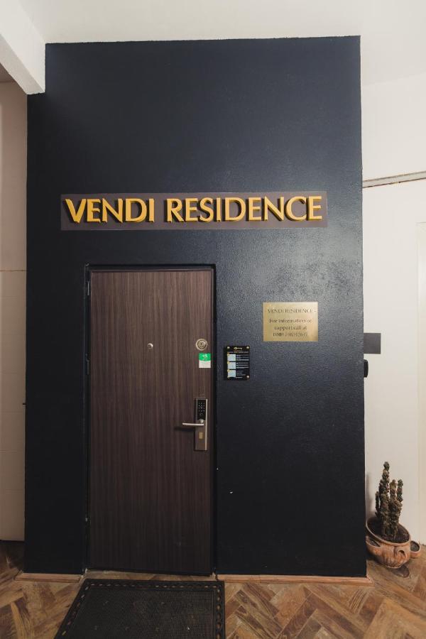 Vendi Grand Square Residence Сибиу Экстерьер фото