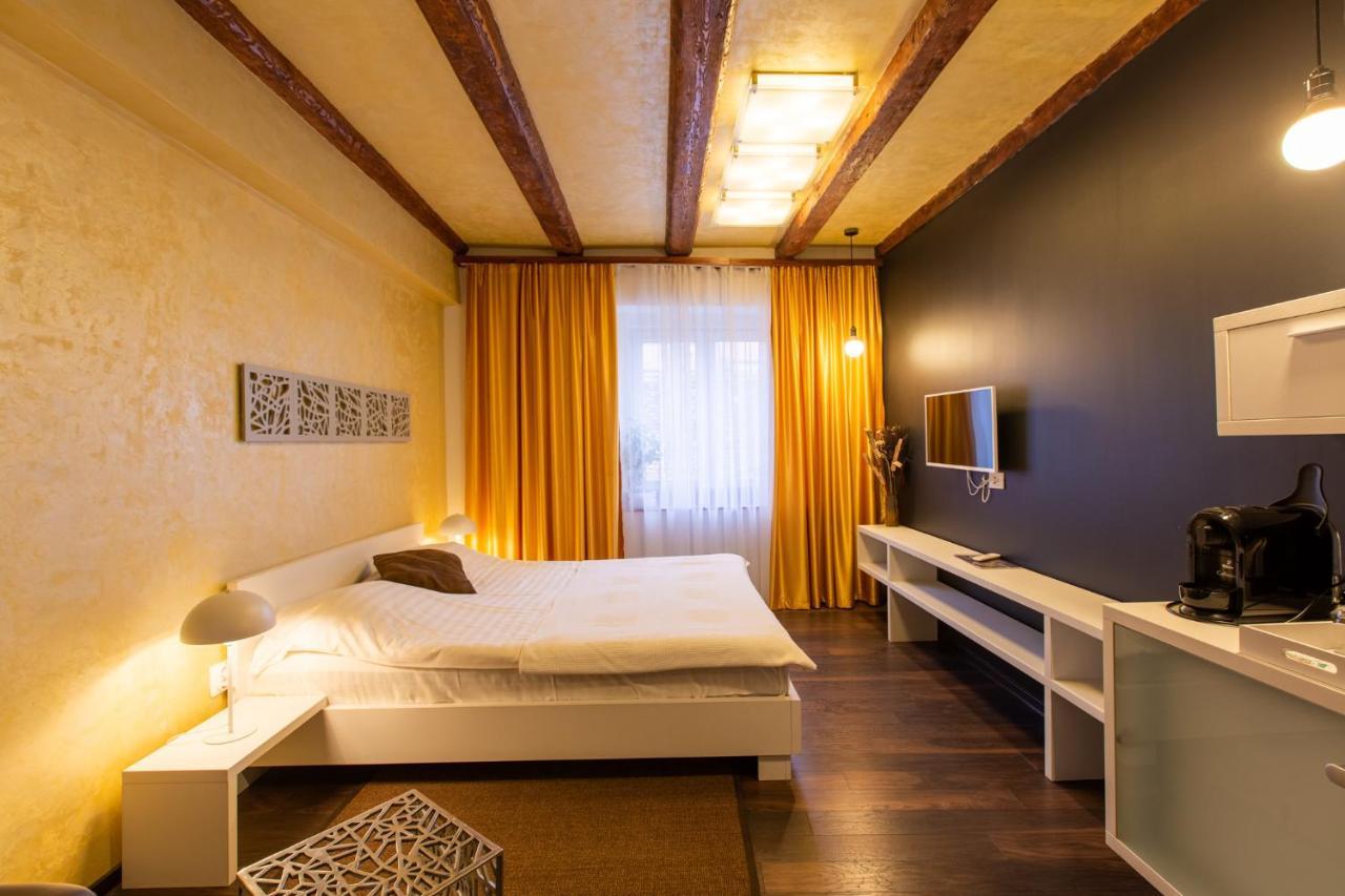 Vendi Grand Square Residence Сибиу Экстерьер фото